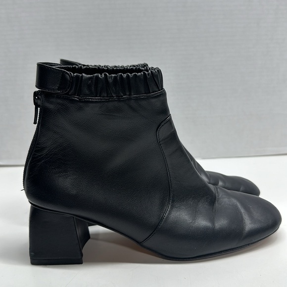 Stuart Weitzman Boots Ankle Booties Leather Square Toe Heeled Zip Black Size 6 - Picture 2 of 10
